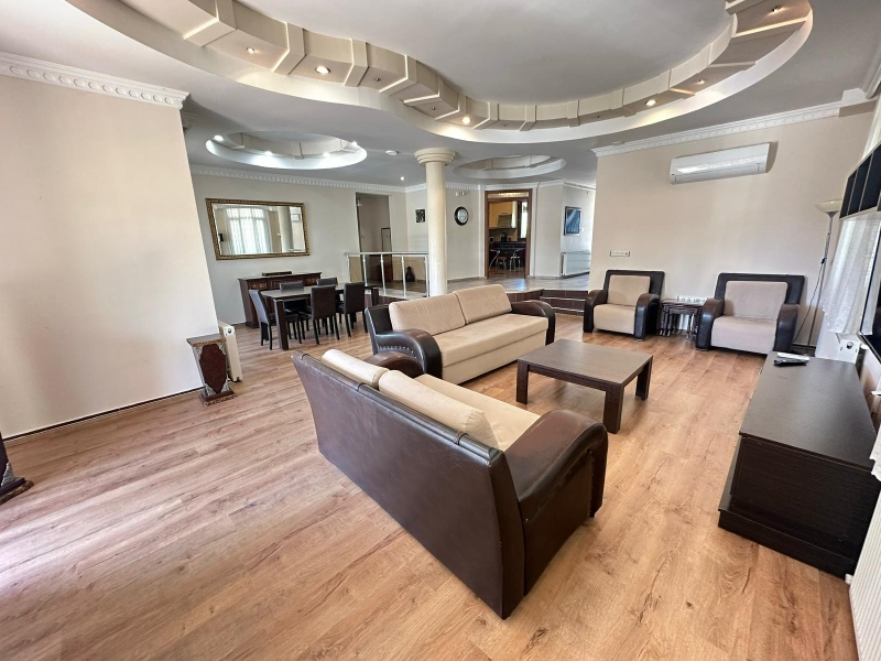 Villa Polo